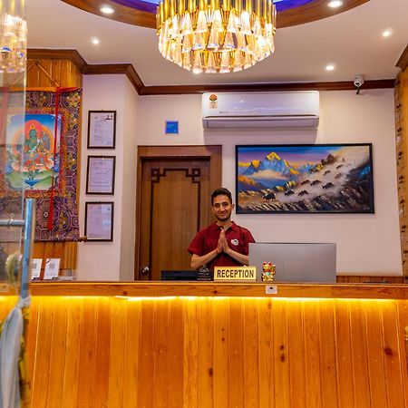 Hotel Yakroo Manang Katmandu Dış mekan fotoğraf