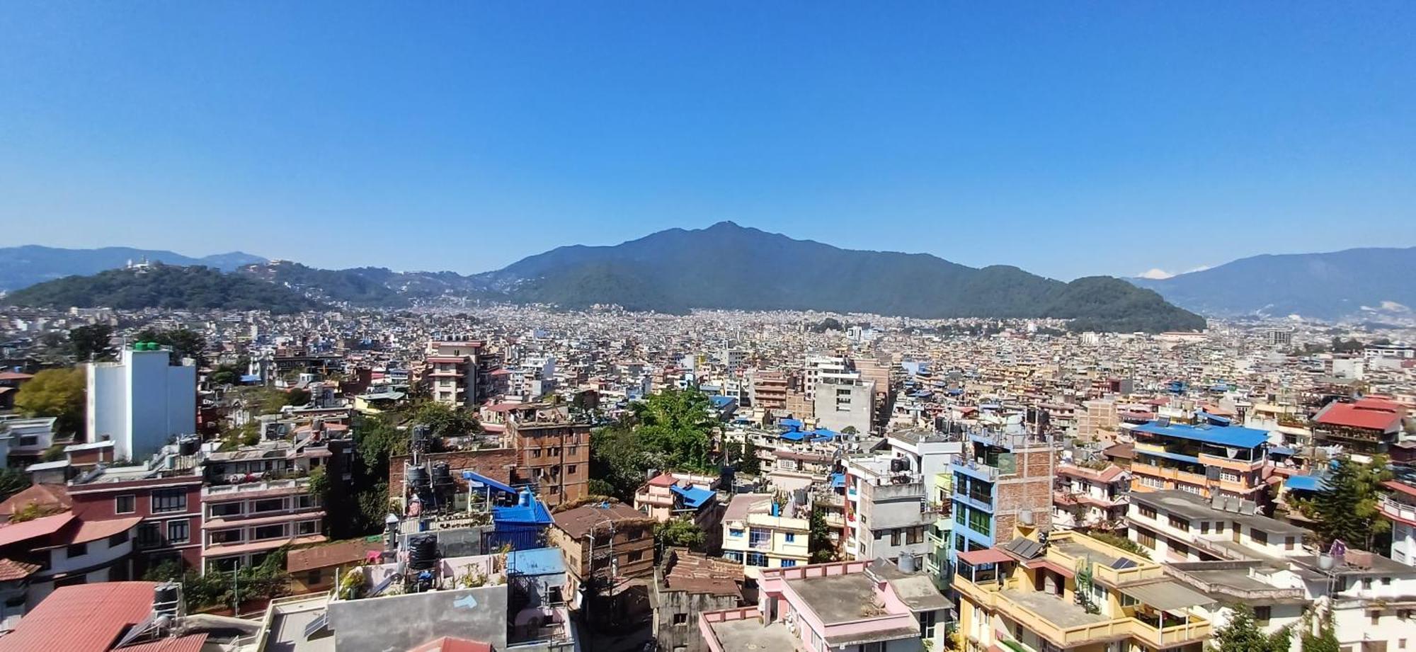 Hotel Yakroo Manang Katmandu Dış mekan fotoğraf