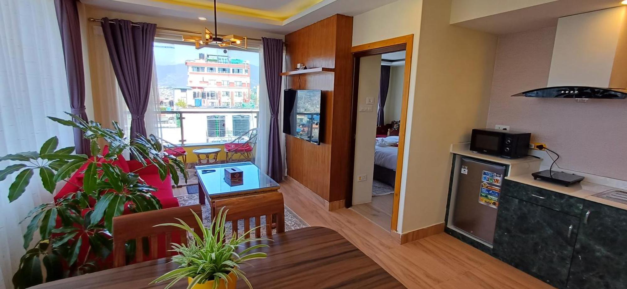 Hotel Yakroo Manang Katmandu Dış mekan fotoğraf