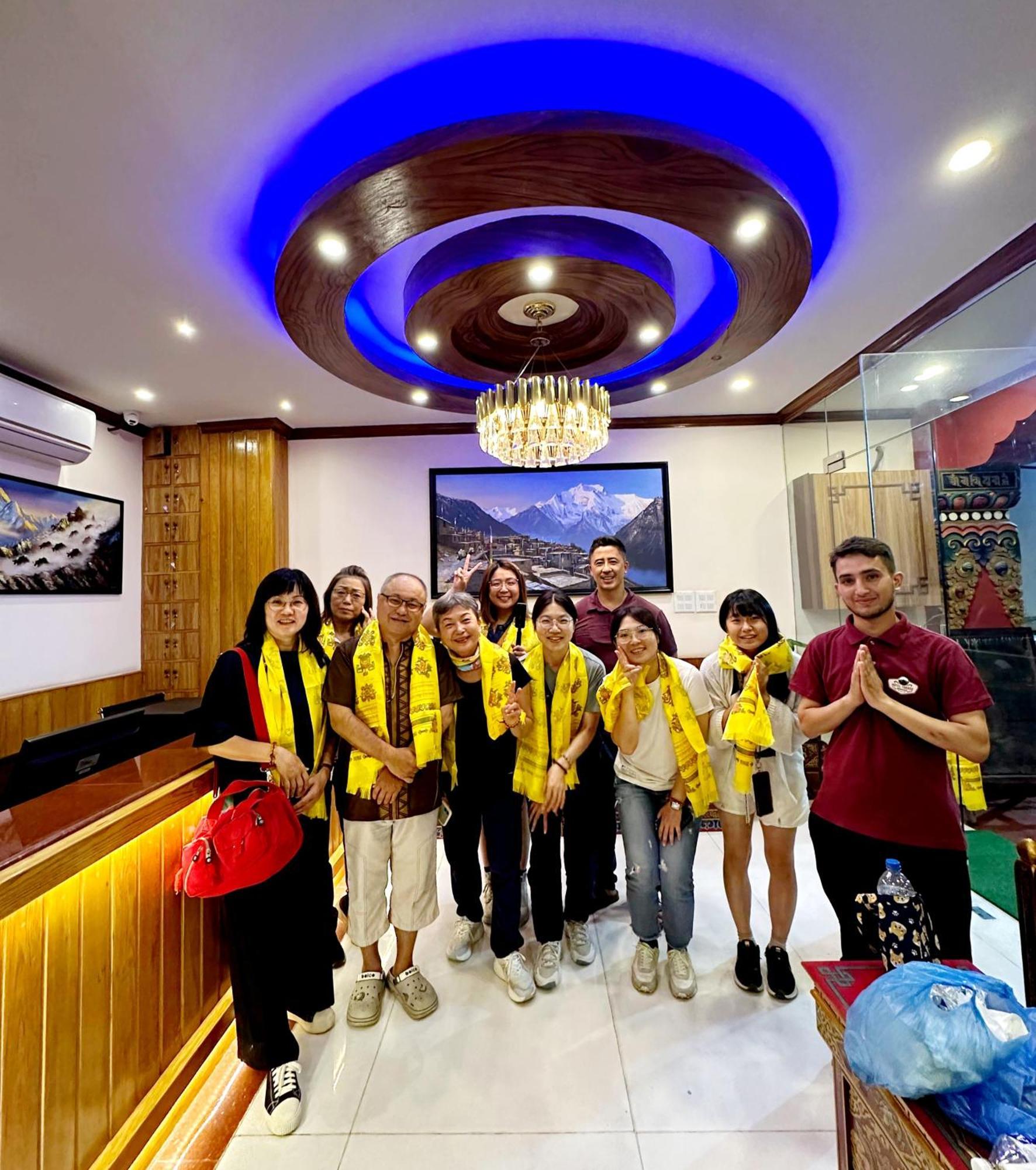 Hotel Yakroo Manang Katmandu Dış mekan fotoğraf